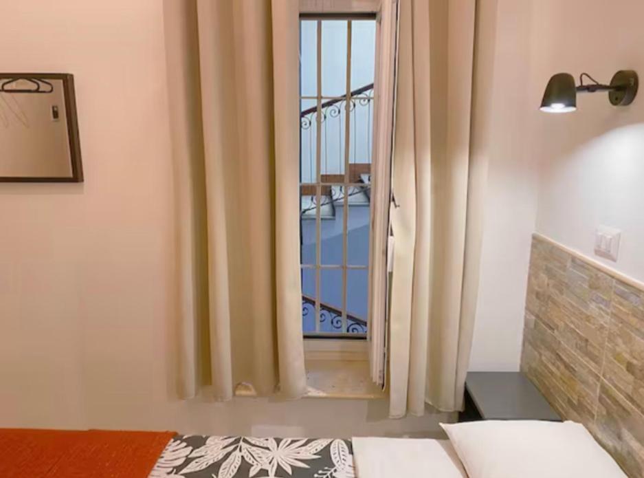 Overseas Guesthouse ローマ エクステリア 写真