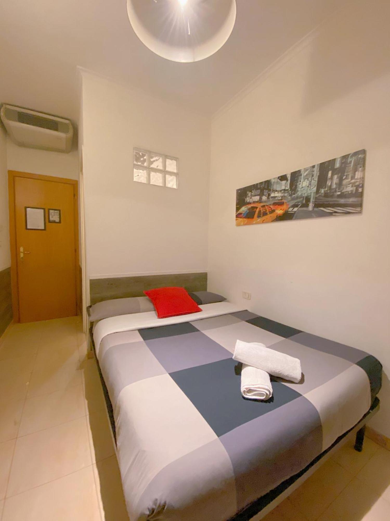 Overseas Guesthouse ローマ エクステリア 写真